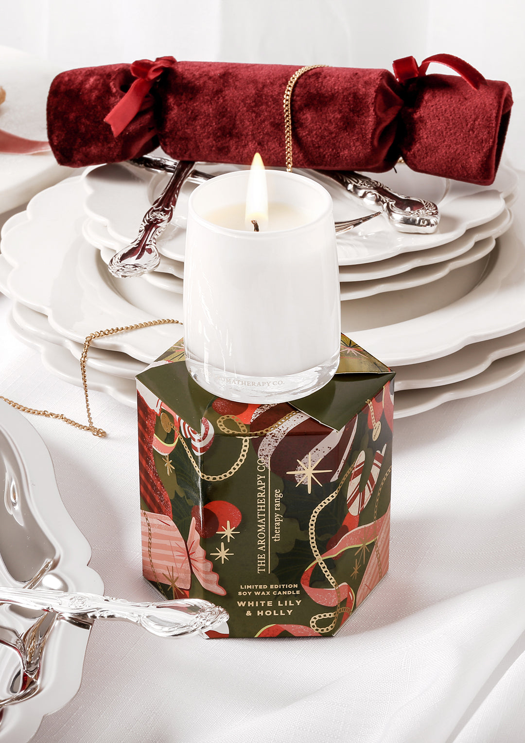 White Lily & Holly