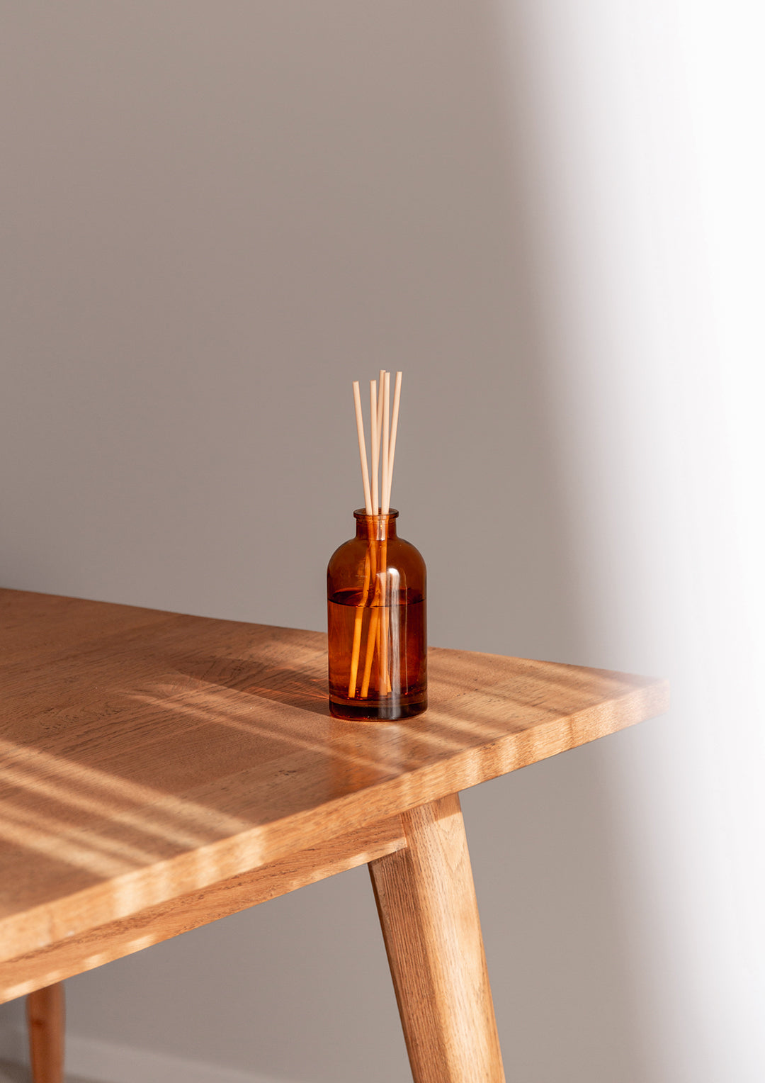 Unwind Coconut & Water Flower